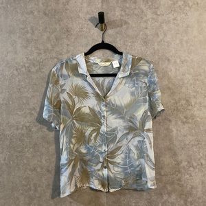 Tommy Bahama Hawaiian Button Down Tee Shirt